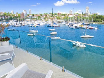 Elizabeth Bay